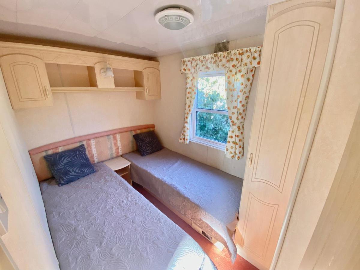 Ferienwohnung Kisvakond Vendeghaz Jeno Exterior foto